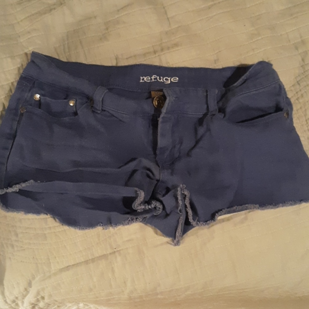 Refuge blue shorts